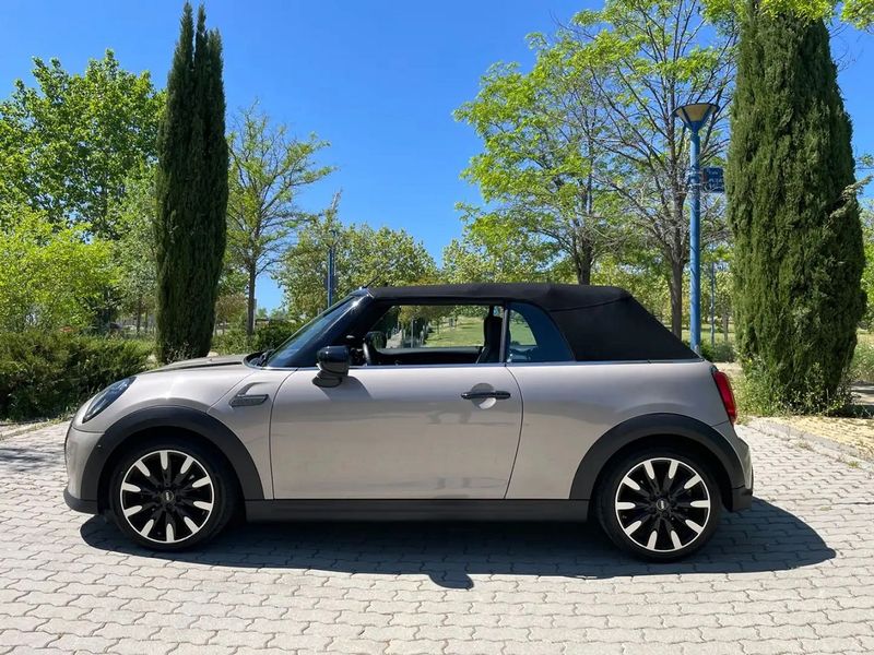 MINI Cooper Cabrio • 2023 • 18,000 km 7