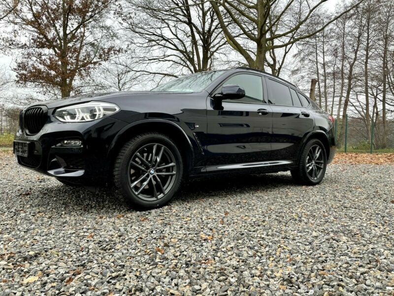 BMW X4 • 2020 • 93,400 km 9