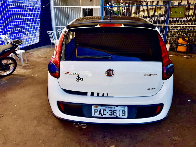 Fiat Palio Weekend • 2015 • 13,700 km 4