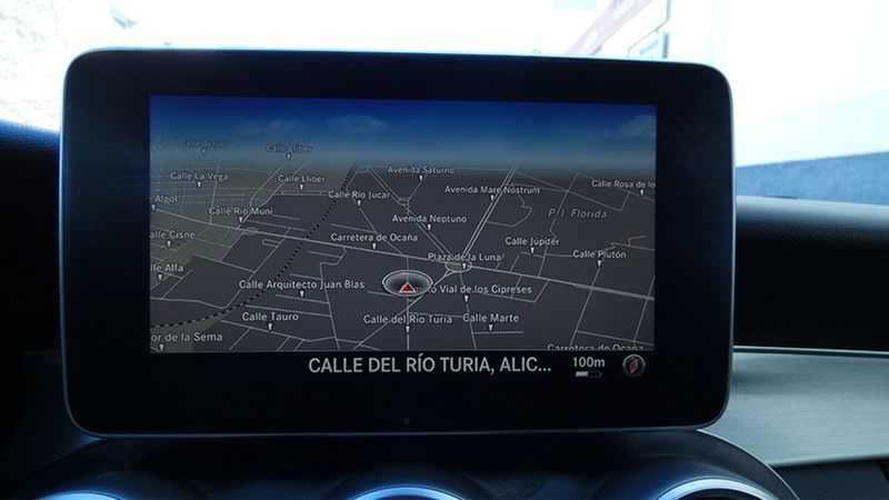 Mercedes-Benz C-Class • 2016 • 133,457 km 8