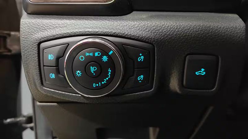 Ford Ranger • 2022 • 24,676 km 11