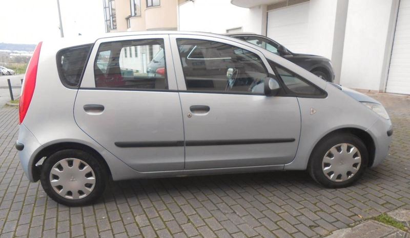 Mitsubishi Colt • 2005 • 180,000 km 6