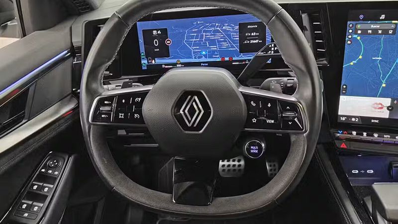 Renault Espace • 2024 • 21,647 km 21