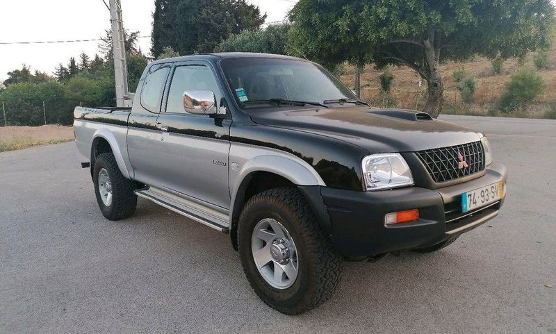 Mitsubishi L200 Pick up • 2014 • 200,000 km 2