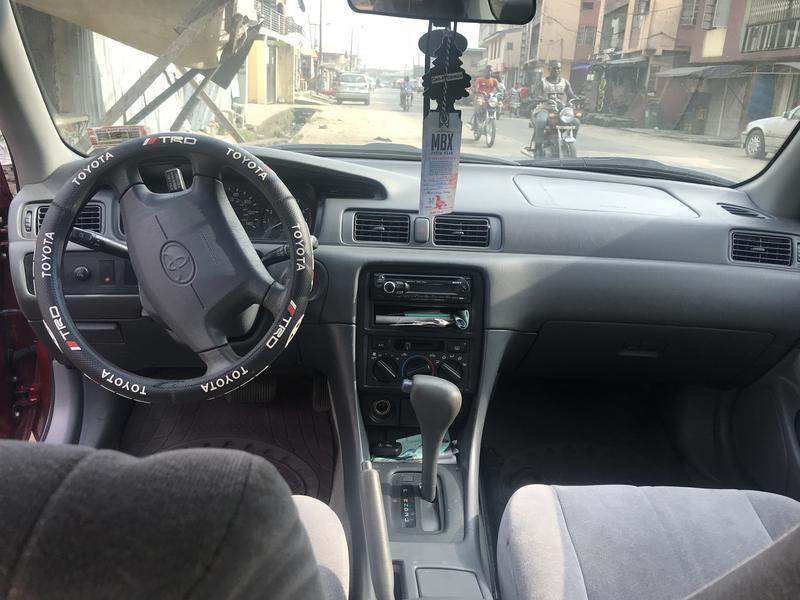 Toyota Camry • 1998 • 67,876 km 3