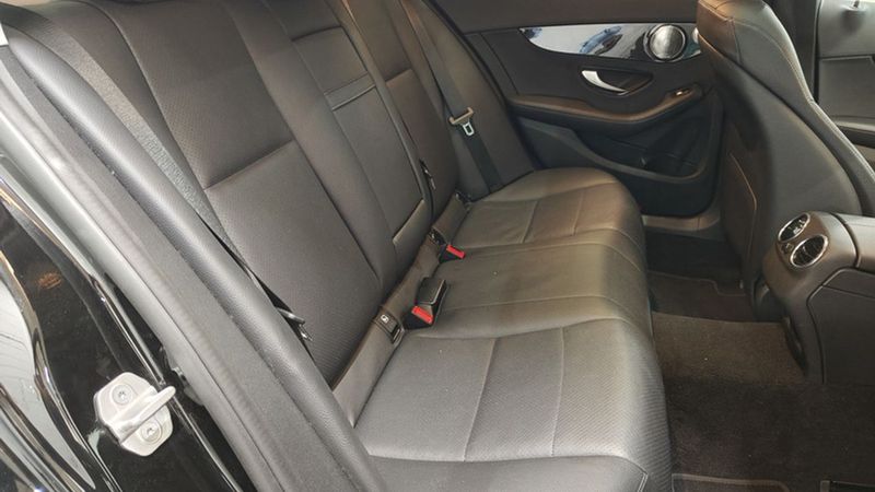 Mercedes-Benz C • 2016 • 48,269 km 6