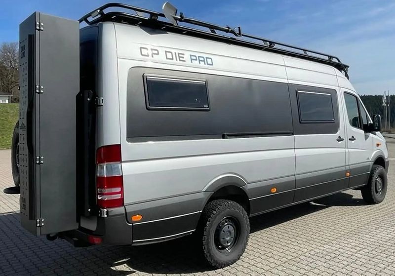 Mercedes-Benz Sprinter • 2019 • 89,900 km 3