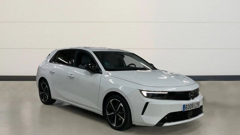Opel Astra • 2022 • 54,700 km 1