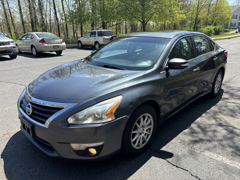 Nissan Altima • 2013 • 214,000 mi 5