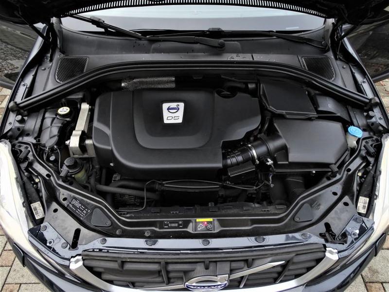 Volvo XC60 • 2010 • 172,864 km 2