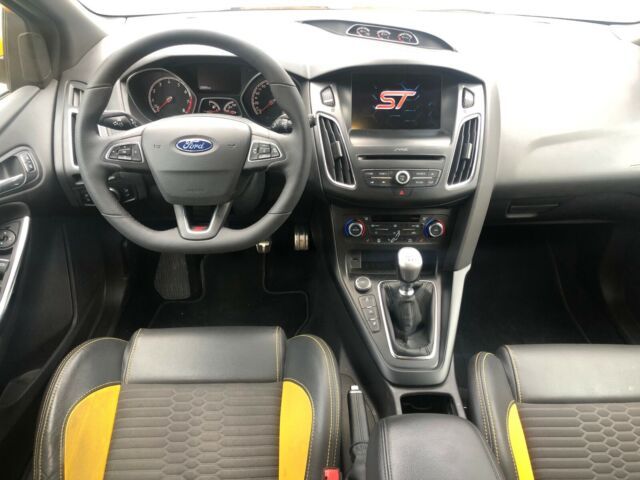 Ford Focus • 2017 • 85,000 km 11