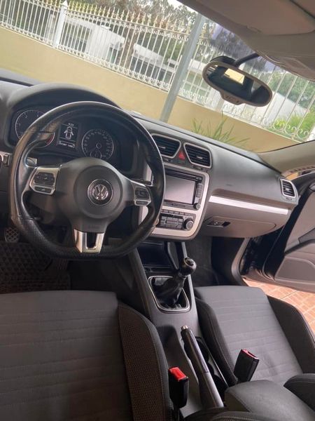 Volkswagen Scirocco • 2010 • 80,000 km 3