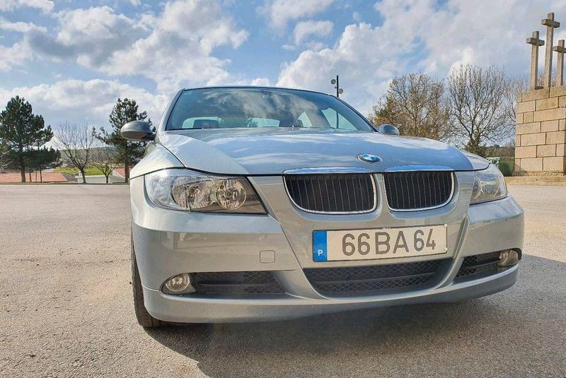 BMW 316i • 2005 • 250,000 km 1