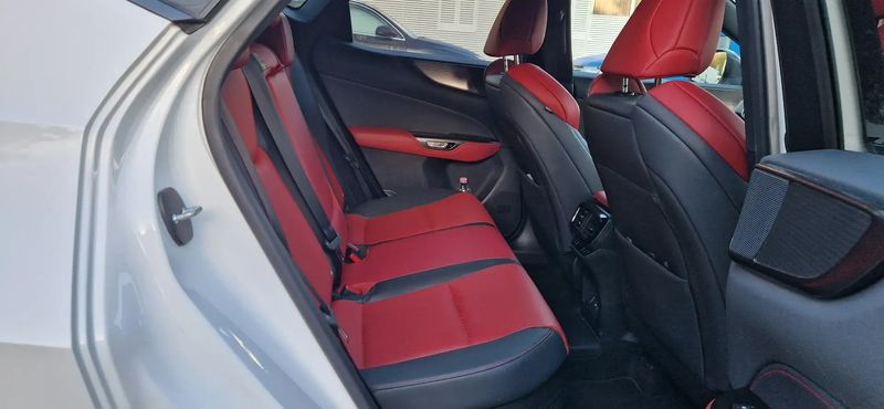 Lexus NX • 2022 • 30,000 km 13