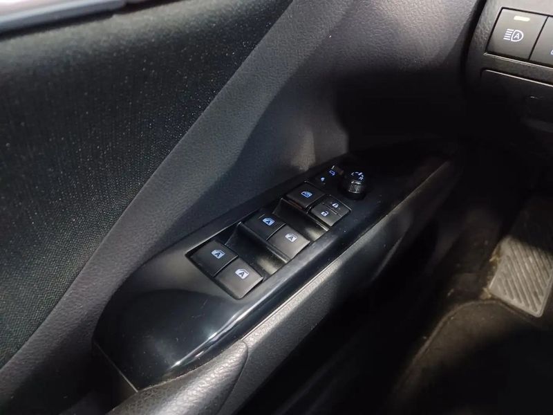 Toyota Camry • 2020 • 44,000 km 14