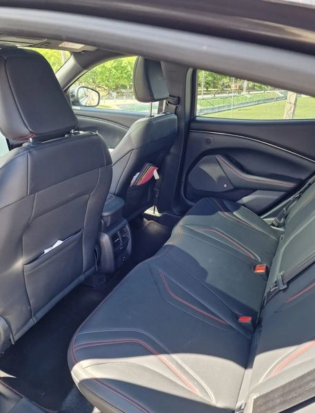 Ford Mustang • 2022 • 48,000 km 2