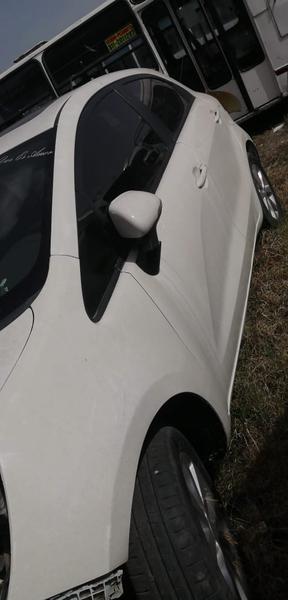 Kia Rio • 2012 • 1 km 2