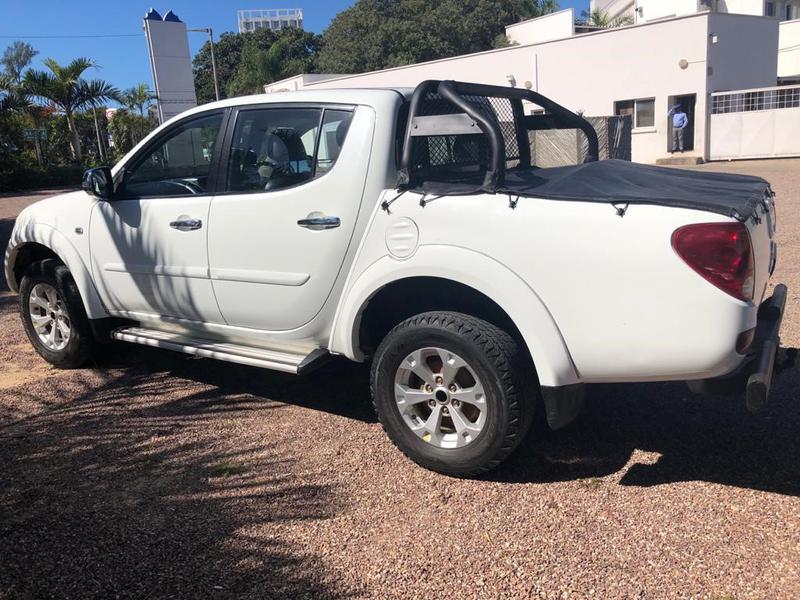 Mitsubishi L200 Pick up • 2014 • 155,000 km 5