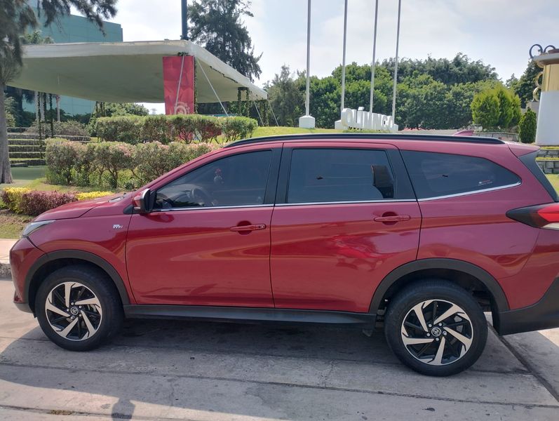 Toyota RAV4 Prime • 2021 • 36,500 km 2