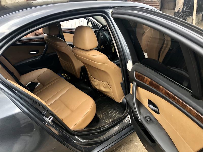BMW E60 • 2009 • 125,000 km 3