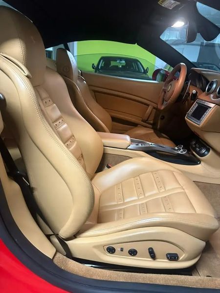 Ferrari California • 2009 • 34,000 km 10