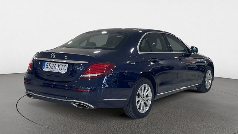 Mercedes-Benz E-Class • 2019 • 41,560 km 5