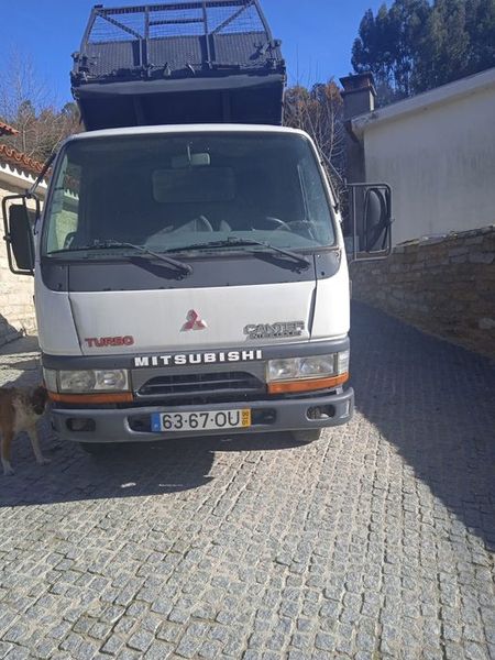 Mitsubishi Fuso canter • 2000 • 172,000 km 1