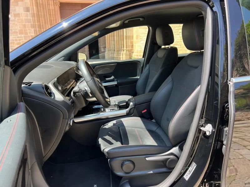 Mercedes-Benz Class B • 2020 • 60,500 km 8