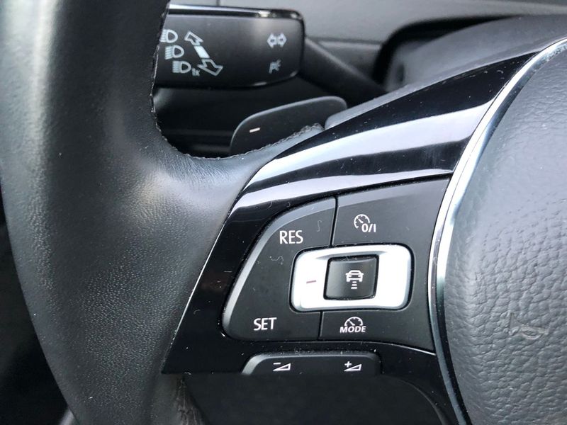 Volkswagen Golf • 2017 • 56,500 km 18