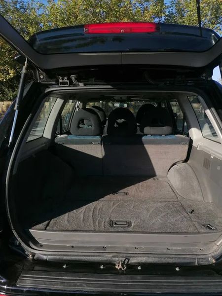 Mitsubishi Pajero • 2000 • 104,000 km 4