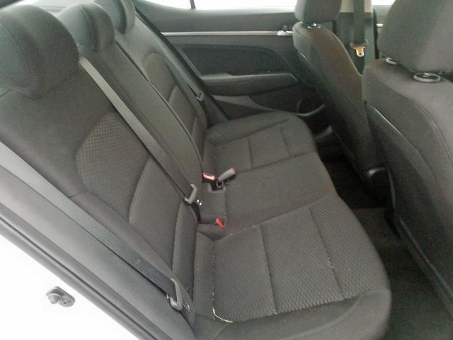 Hyundai Elantra • 2017 • 32,134 km 4