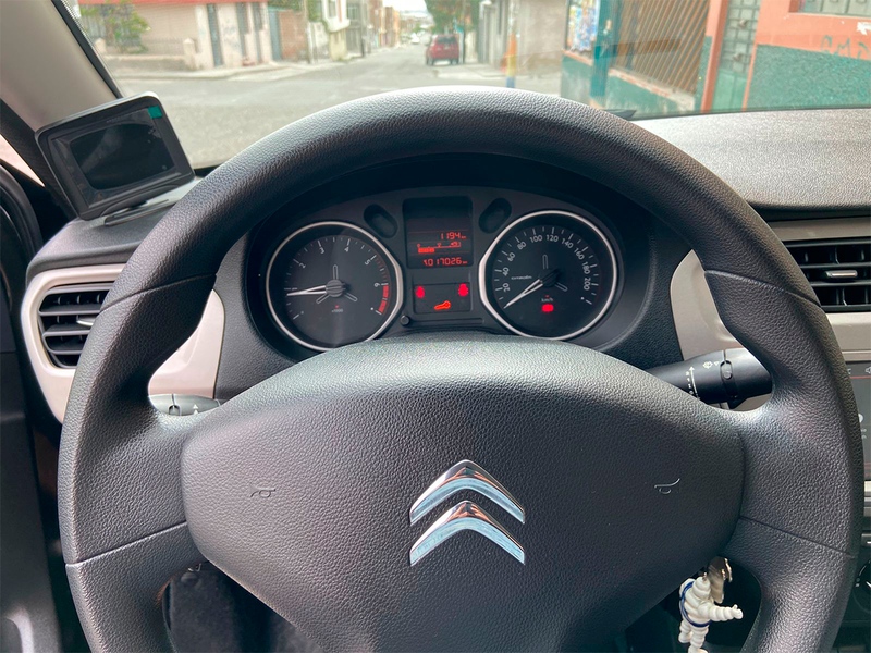 Citroën C-Elissée • 2018 • 20,000 km 5