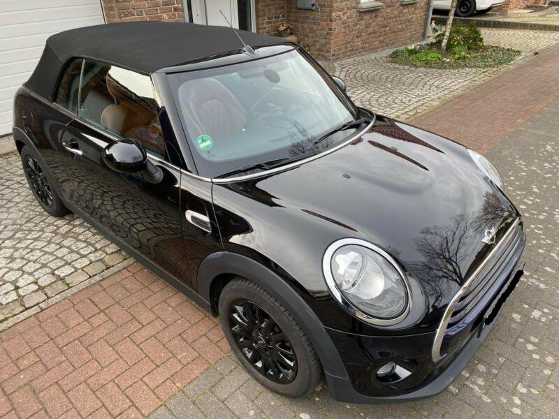 MINI Cooper • 2017 • 69,000 km 7