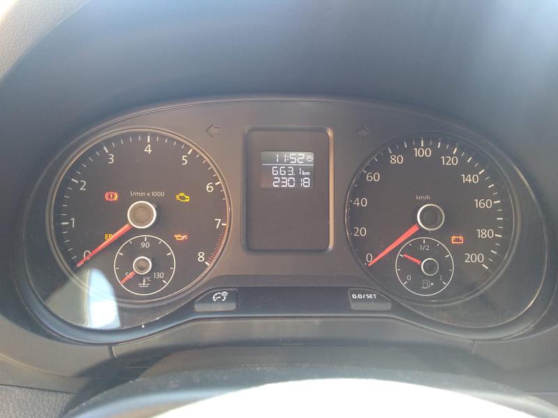 Volkswagen Fox • 2011 • 23,000 km 8