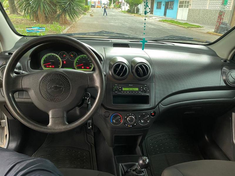 Chevrolet Aveo • 2015 • 115,000 km 8