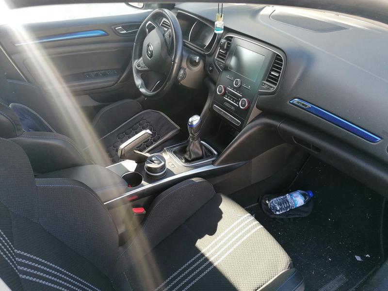 Renault Mégane • 2016 • 123,000 km 13