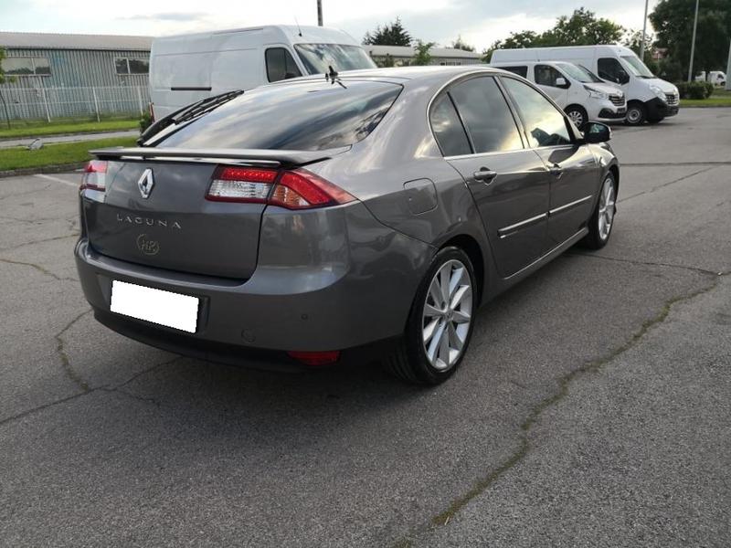 Renault Laguna • 2012 • 234,000 km 3