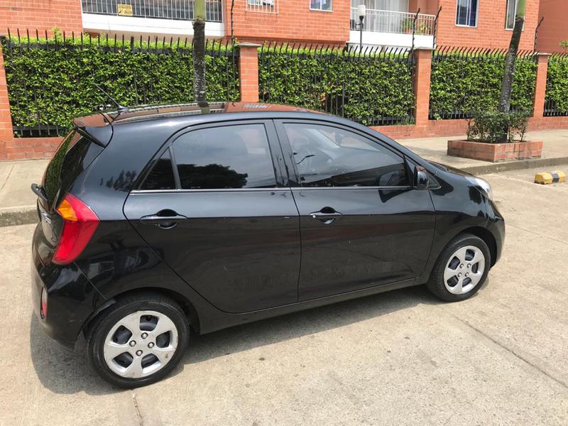 Kia Picanto • 2014 • 46,000 km 3