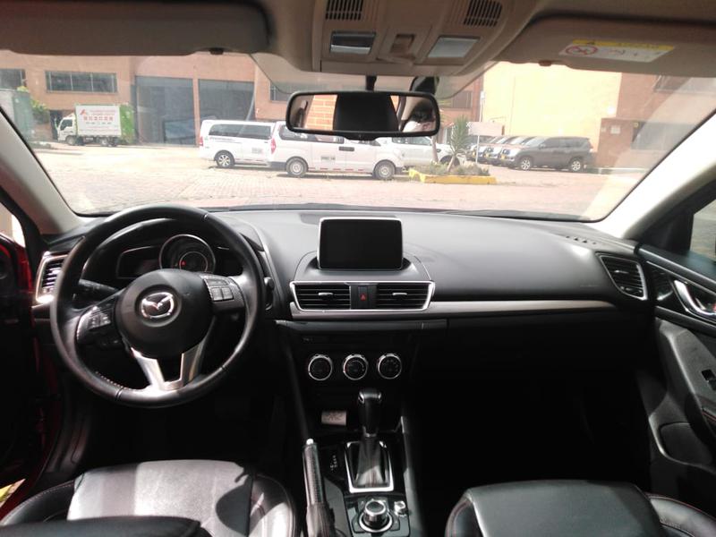 Mazda 3 • 2017 • 48,700 km 3