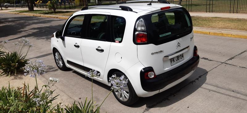 Citroën C3 Picasso • 2013 • 117,000 km 14