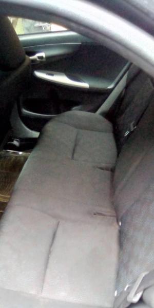 Toyota Corolla • 2010 • 75,000 km 3
