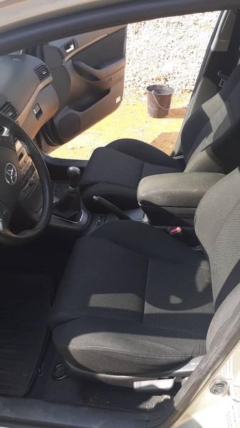 Toyota Avensis • 2004 • 157,000 km 3