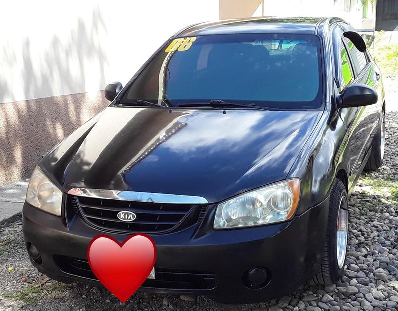 Kia Avella • 2006 • 153,000 km 9