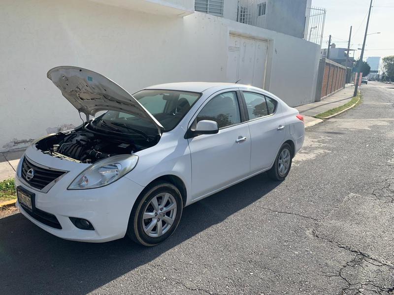 Nissan Versa • 2013 • 91,000 km 2
