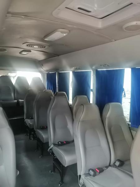 Hyundai H1 Bus • 2009 • 170,000 km 2