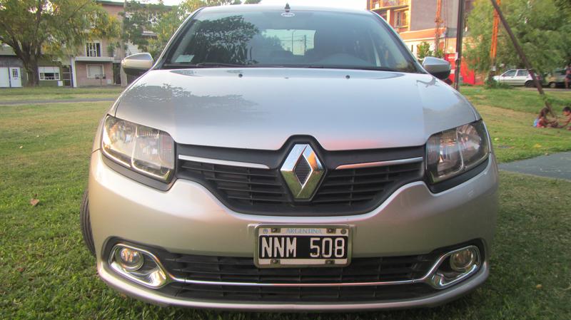 Renault Logan • 2014 • 114,000 km 2