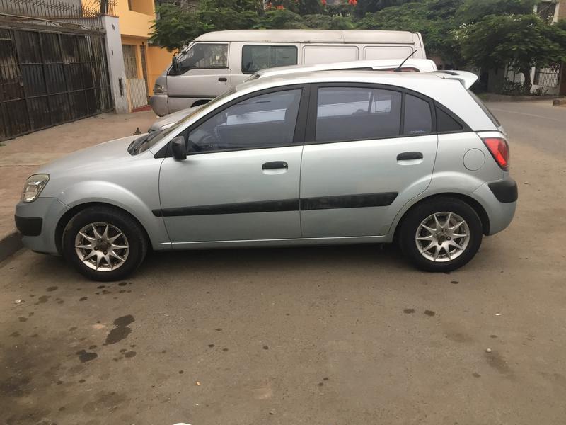 Kia Rio • 2005 • 210,000 km 4