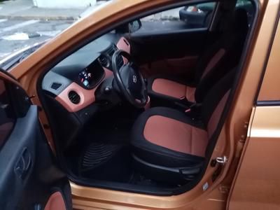 Hyundai i10 • 2015 • 92,000 km 2