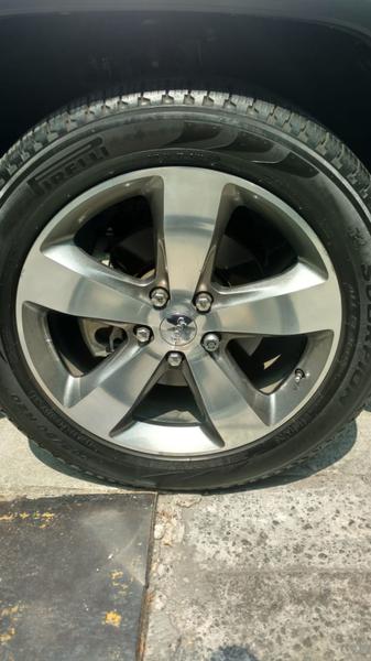 Jeep Grand Cherokee • 2014 • 100,000 km 11