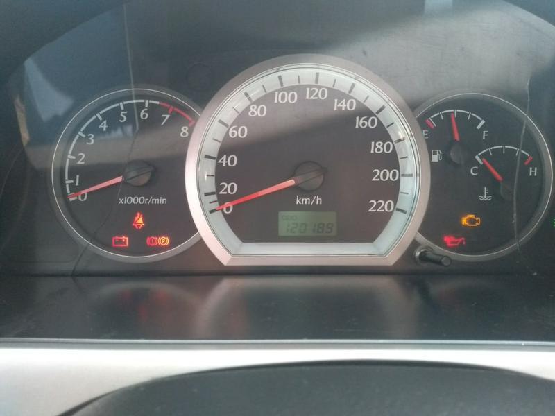 Chevrolet Optra • 2010 • 120,189 km 3